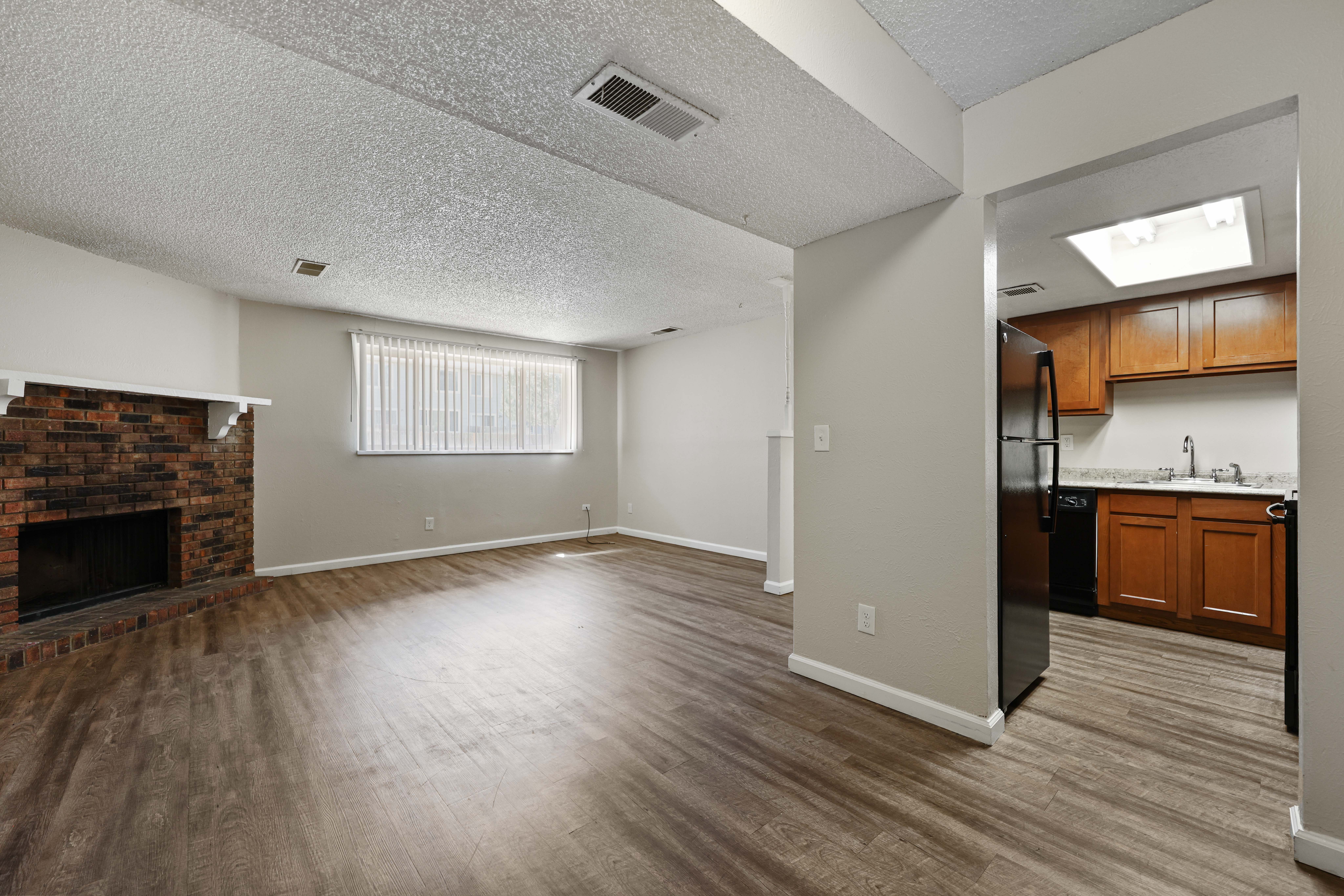 Pinon Place Apartments - Four Star Realty